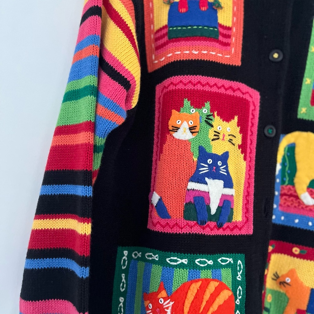 Susan Bristol Petites Colorful Black Embroidered Cats Sweater Cardigan Sz PLarge - Picture 3 of 12